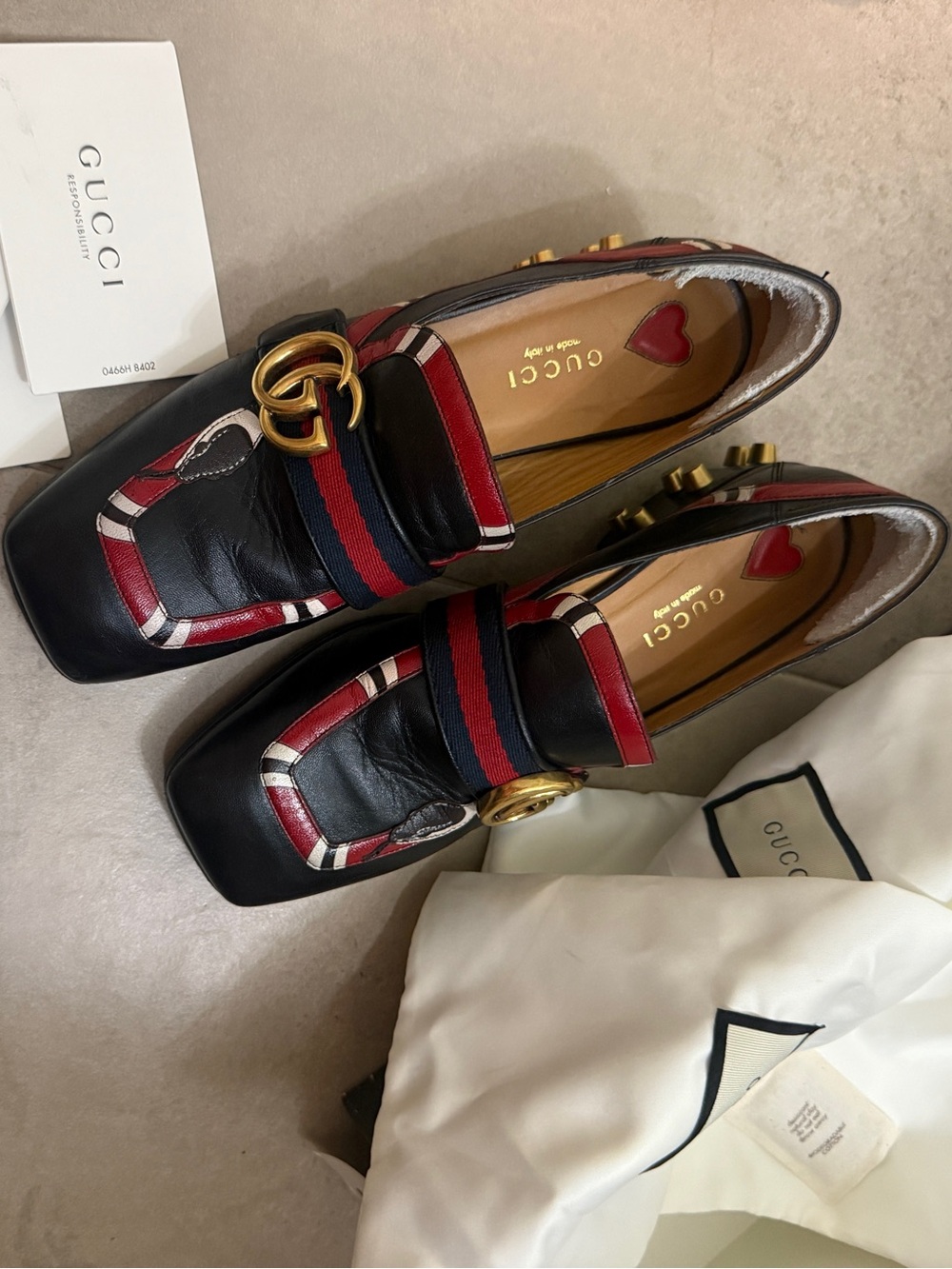 Gucci Loafers - Picture 2 of 8